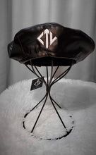 Load image into Gallery viewer, Coyturelux Beret